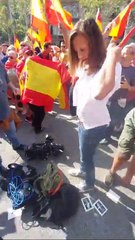 Crits contra els periodistes de TV3 a la manifestació espanyolista