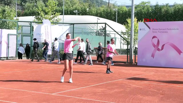 QNB Finansbank a organisé le « Tournoi de tennis de balle rose »