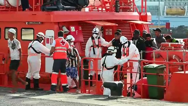 Llegan 167 migrantes a Lanzarote, Fuerteventura y El Hierro y auxilian a 2 nuevos cayucos