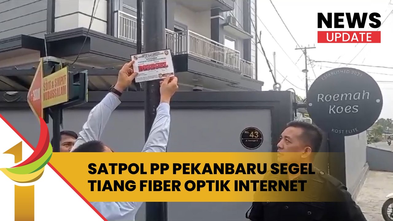 Satpol PP Pekanbaru Segel Tiang Fiber Optik Internet Semrawut