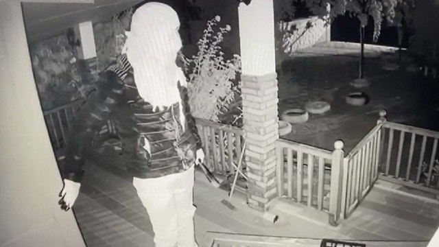 Kadın çoraplı-baltalı hırsızlar yakalandı