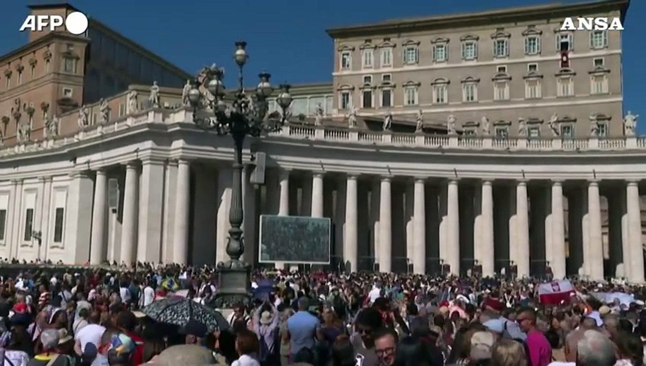 Il Papa: "Basta scontri in Israele, la guerra e' sempre una sconfitta"