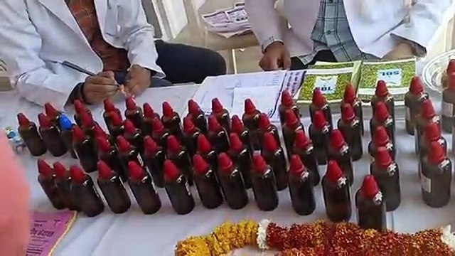 होम्योपैथिक चिकित्सा शिविर का मरीजों ने उठाया लाभ