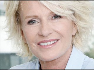 Sophie Davant : L'animatrice s'affiche en couverture de son magazine aux cotés de sa...