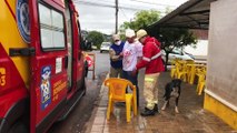 Com lesão na cabeça, homem é socorrido em bar no Brasmadeira