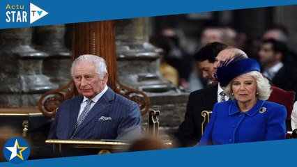 Download Video: Charles III énervé : Camilla Parker Bowles priée de se taire en pleine cérémonie à l'abbaye de Westm