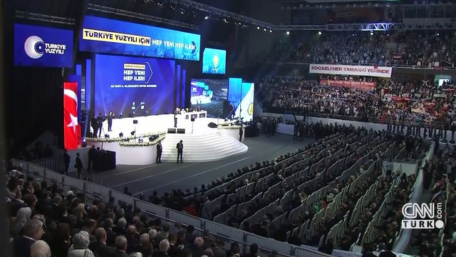 AK Parti yeni anayasa için muhalefet turu hazırlığında