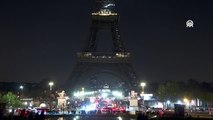 Fransa'nın simge yapısı Eyfel Kulesi İsrail'e destek için karartıldı
