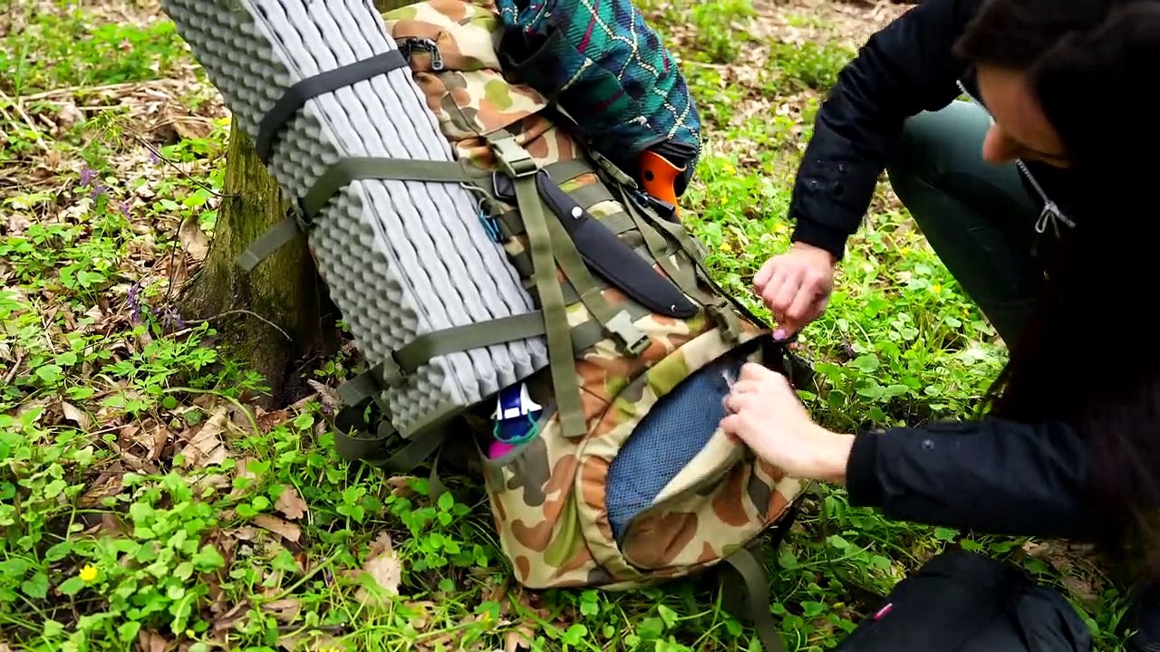 In a solo campsite in the forest where there is only a hammock and the sounds of the forest #asmr (1)