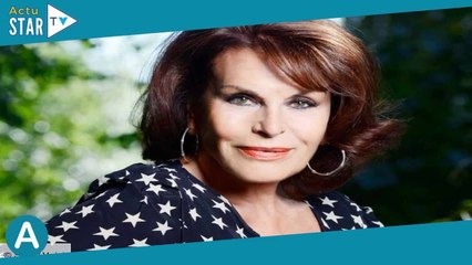 “Je n'ai jamais voulu me le faire” : l'astrologue Elisabeth Teissier cash sur sa relation avec Franç