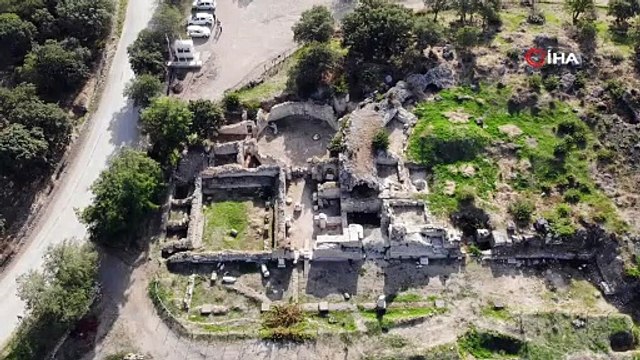Alexandria Troas Antik Kenti'nde 2 bin 200 yıllık dükkan bulundu