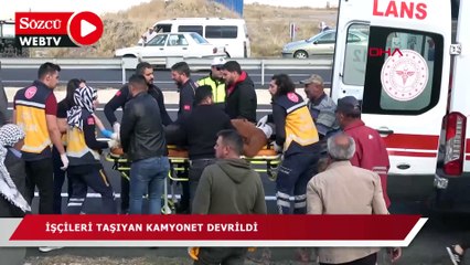 İşçileri taşıyan kamyonet devrildi