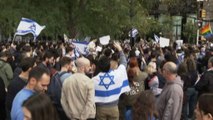 New York, manifestazioni opposte pro Israele e pro Palestina