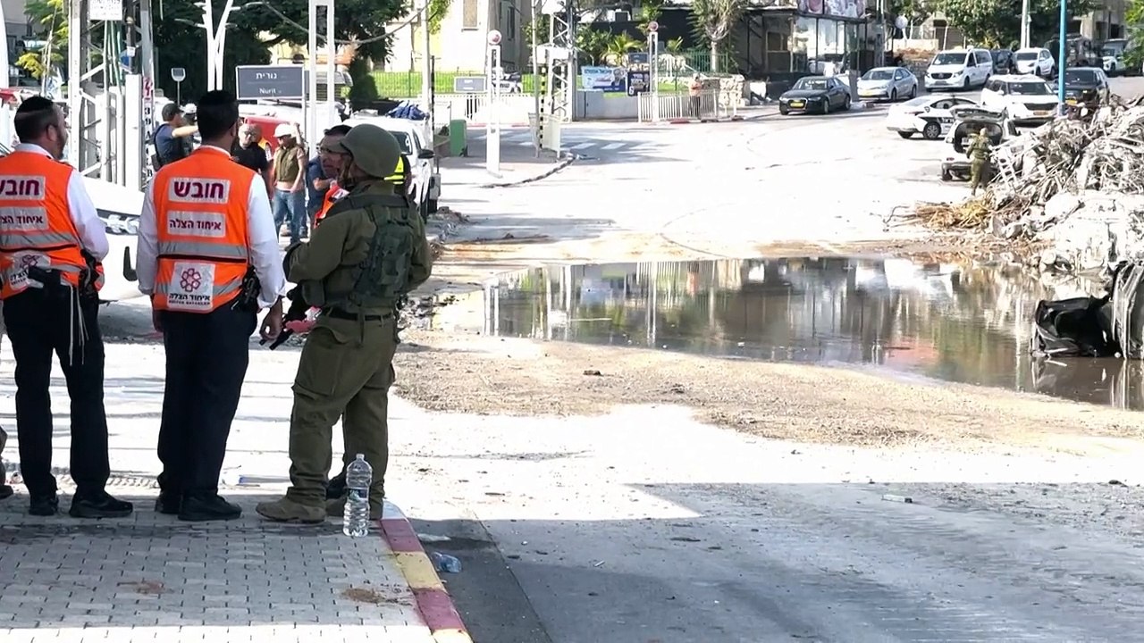 Israel: Noch mehrere Orte umkämpft - neue Luftangriffe auf Gaza