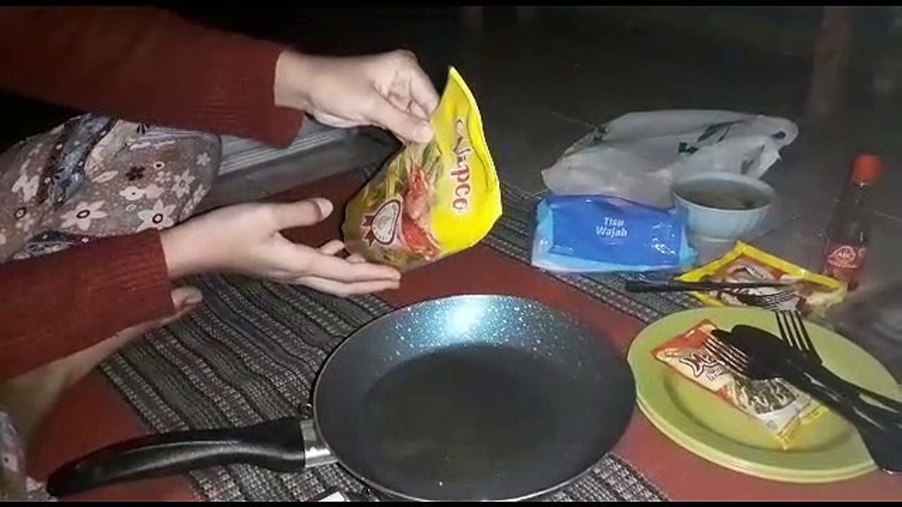 Masak Simple Saat Camping