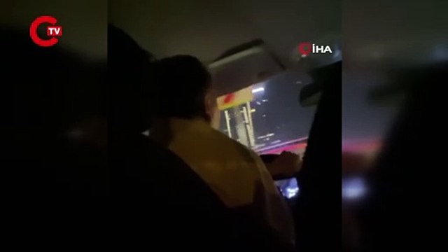 Pişkin taksi sürücüsü kamerada: Yolcuları yarı yolda indirdi