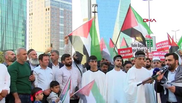 HÜDA PAR'lılar İsrail başkonsolosluğu önünde kefen giyerek eylem yaptı