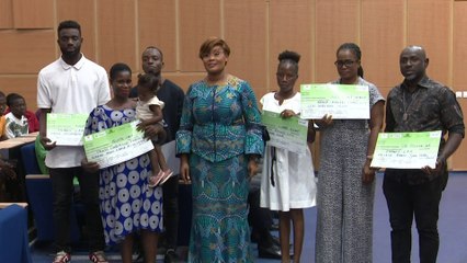 Le gouvernement offre 143 millions à des migrants ivoiriens pour leur réinsertion