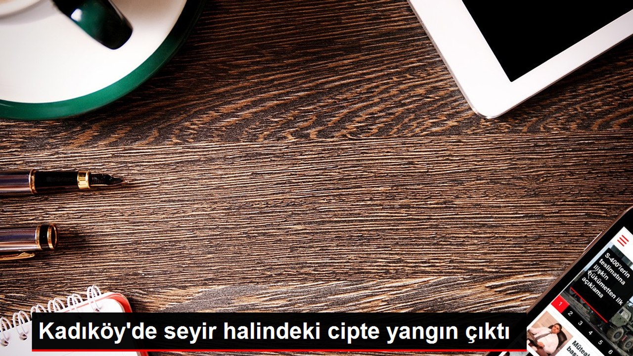 KADIKÖY'DE CİP ALEV ALEV YANDI