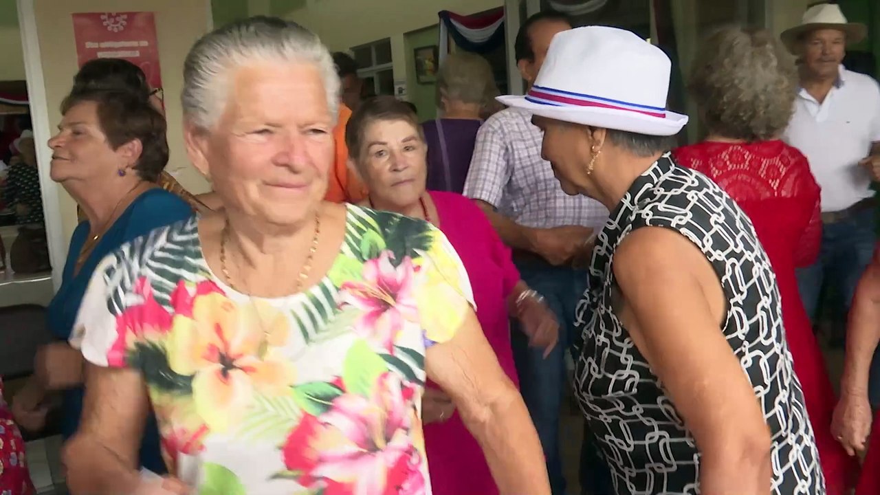 JPS realiza donación al centro diurno de Grecia