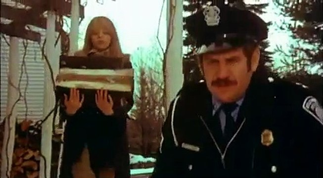 La Petite Fille au bout du chemin Bande-annonce (DE)