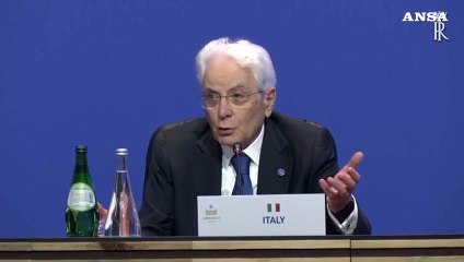Mattarella: "Ue mantenga compattezza nel sostegno all'Ucraina"