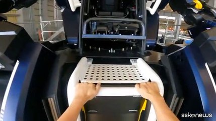 Giappone, startup mette in vendita "robottone" a pilotaggio interno