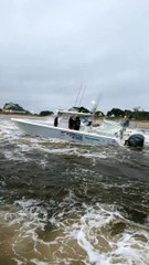 Des bateaux entrent en collision lors du tournoi King Mackerel de l’US Open