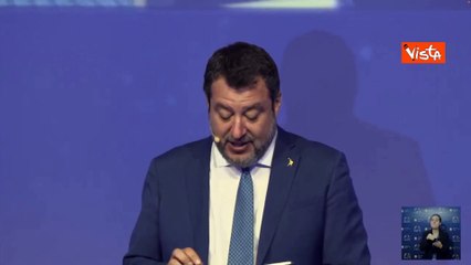 Salvini: "Seguiamo quanto sta accadendo in Terra Santa"