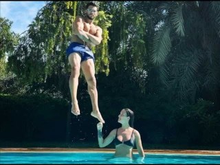 Rayane Bensetti et Camille Lellouche en couple ? Cette vidéo torride fait le tour de...