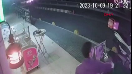 Des commerçants sont intervenus dans l'incendie de motos à Kağıthane