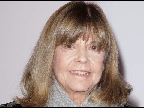 Chantal Goya s’en prend maintenant à Laeticia Hallyday : l’interview qui ne va pas...