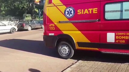 Homem fica ferido ao ser atingido por veículo em mecânica