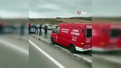 Erdek'te kamyonet ile otomobil çarpıştı: 1 yaralı