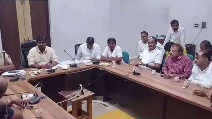 खंडवा: स्टैंडिंग कमेटी के बैठक, जिला निर्वाचन अधिकारी ने दिए निर्देश