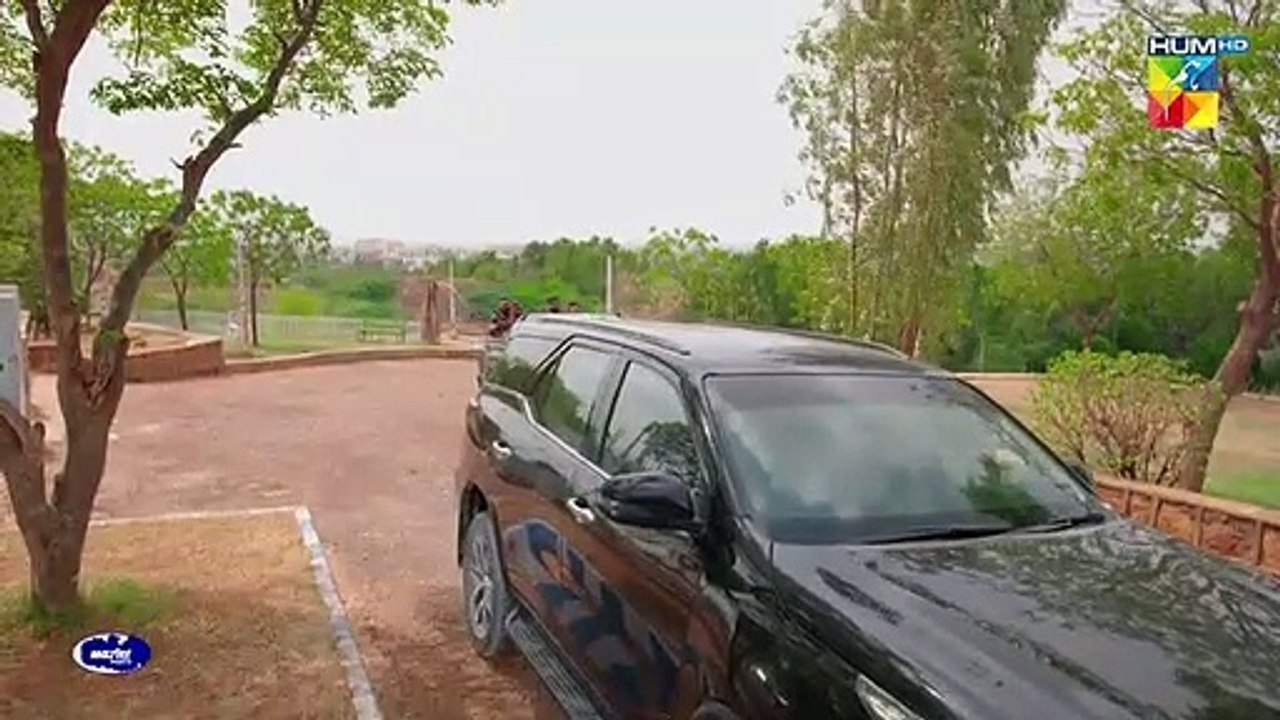 Ishq_Murshid_-_Episode_01_[]_08_Oct_-_Powered_By_Master_Paints_[_Bilal_Abbas_&_Durefishan_]_HUM_TV part 2