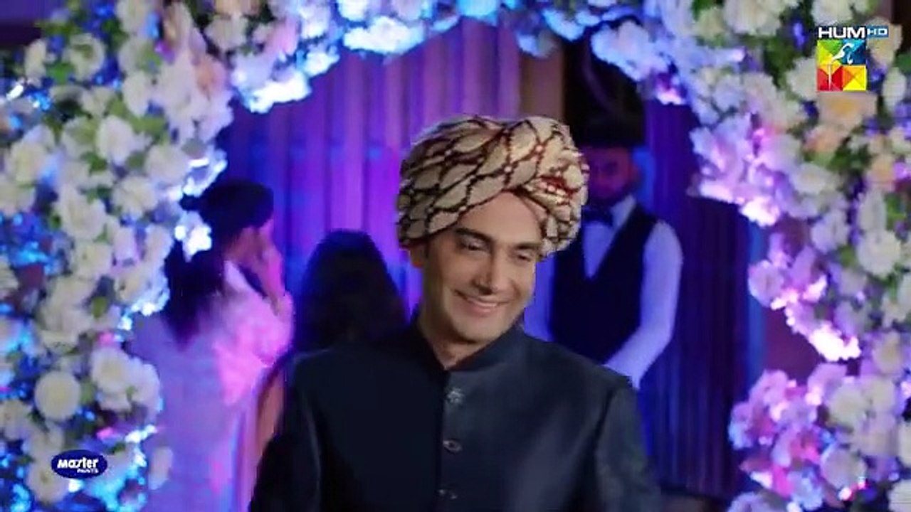 Ishq_Murshid_-_Episode_01_[]_08_Oct_-_Powered_By_Master_Paints_[_Bilal_Abbas_&_Durefishan_]_HUM_TV part 4