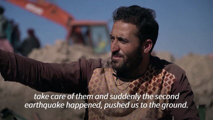 Mass funeral for Afghan quake victims as families still missing