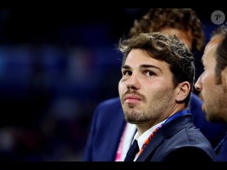 Antoine Dupont, la mâchoire fracturée : le verdict est tombé, on sait si la star du XV de France p