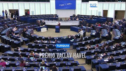 Turquia critica prémio de Direitos Humanos entregue a condenado à perpétua