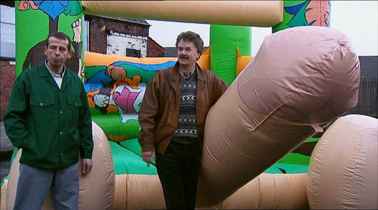 phoenix nights series 2-episode 2