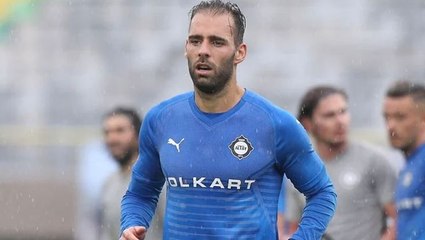 Türkiye'de top koşturuyor! 4 kez gol kralı olan yıldız futbolcu ek iş arıyor