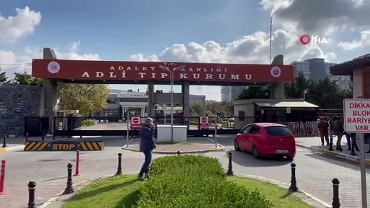 2 personnes ont perdu la vie dans l'accident survenu à la suite de la collision d'un taxi commercial et d'une moto à Gaziosmanpaşa