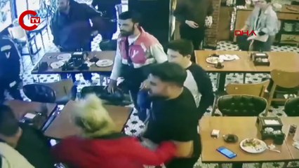 Pendik’te kafede silahlı kavga! Anbean kaydedildi...