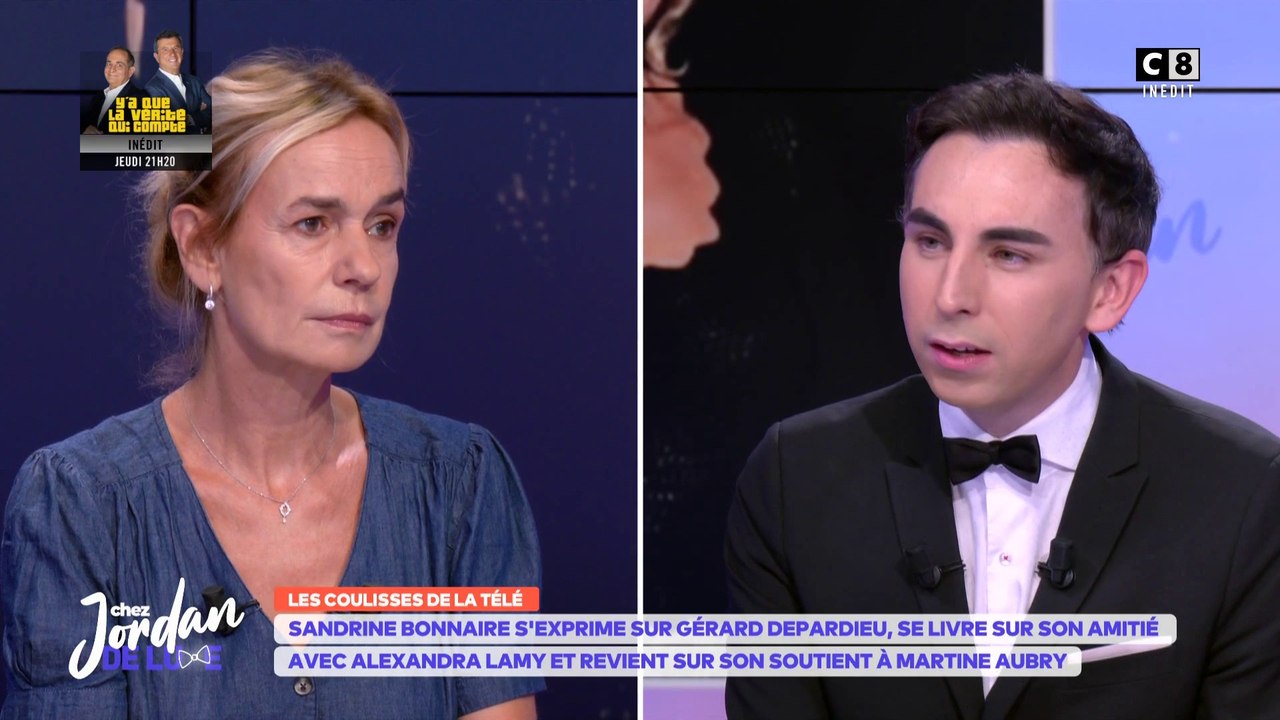 VOICI - « Je n’ai pas envie de me débiner » : Sandrine Bonnaire cash sur les accusations envers Gérard Depardieu (ZAPTV)