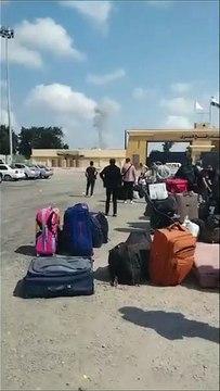 İsrail, Gazze'nin Mısır'a açılan Refah Sınır Kapısı'nı vurdu! Yakıt kamyonları bölgeden kaçmak zorunda kaldı