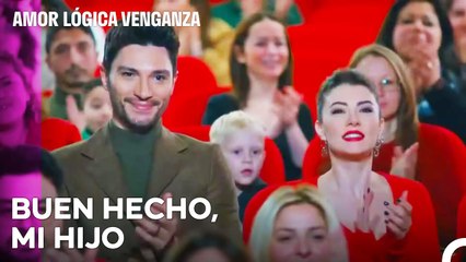 Actor Atlas En Escena - Amor Lógica Venganza