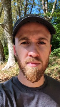 Google Pixel 8 Pro : video caméra avant en 4K 60 FPS avec gomme magique audio