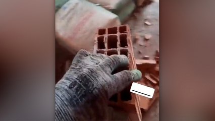 Bir inşaat ustasının tuğla şirketinin yaptığı hilekarlığa isyanı sosyal medyada viral oldu