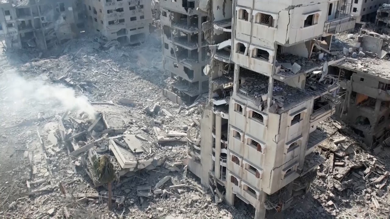 غزة تبهر العالم.. تشبث بالحياة رغم إصرار إسرائيلي وتواطؤ دولي على ذبحها